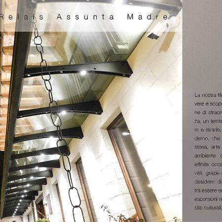 Отель Relais Assunta Madre Ривизондоли Экстерьер фото